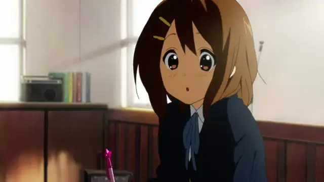 Suasana hangat di ruangan klub musik K-On! Ruangan klub musik di anime K-On!