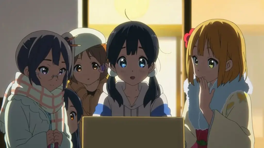 Keseruan menonton anime bersama keluarga Anak-anak menikmati film anime bersama
