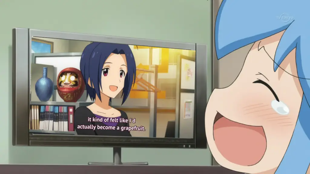 Menikmati Anime Bersama Karakter anime menonton televisi bersama